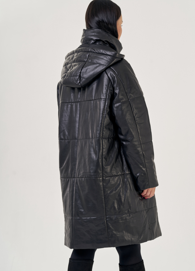 Кожаный пуховик с капюшоном черного цвета  модель № 23265 универмаг малина