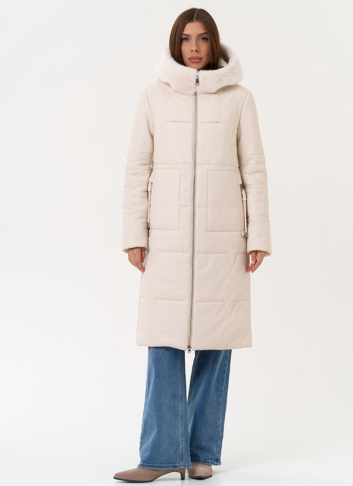 Женское пальто из эко кожи с капюшоном