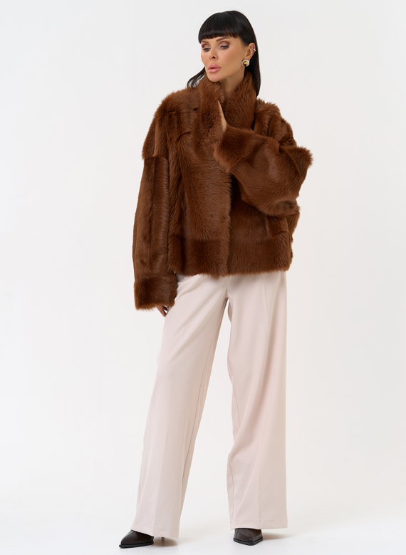 Яркая натуральная дубленка