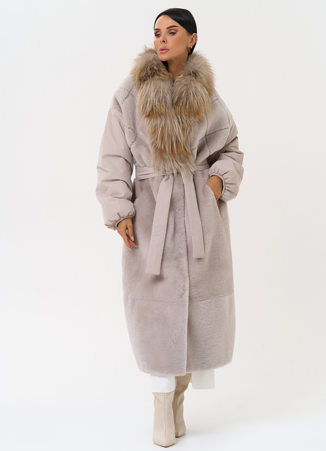 Комбинированное женское зимнее пальто с воротником из меха лисы модель № 31405 универмаг малина