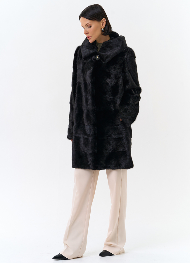 Шуба из норки с капюшоном черного цвета модель № 24727 универмаг малина