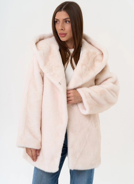 Женская шуба из эко меха с капюшоном